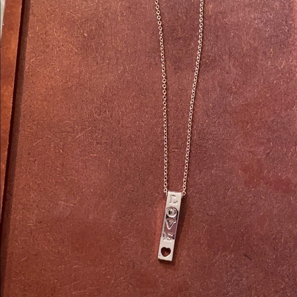 New without tags BCBGeneration Necklace - Picture 1 of 4